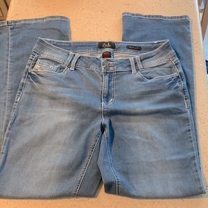 Earl  light blue boot cut jeans